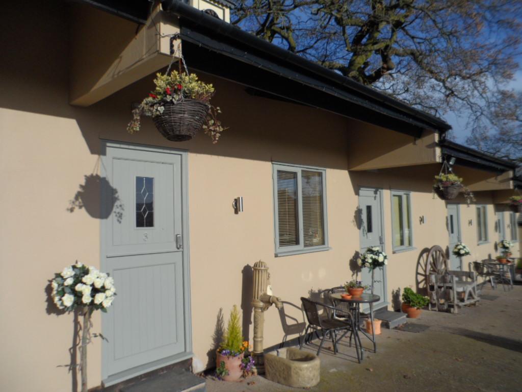 The Stables - Deer Park Farm Bed & Breakfast Solihull Exterior foto