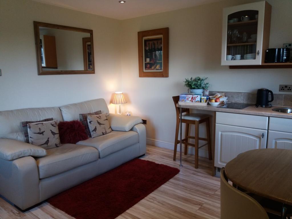 The Stables - Deer Park Farm Bed & Breakfast Solihull Exterior foto